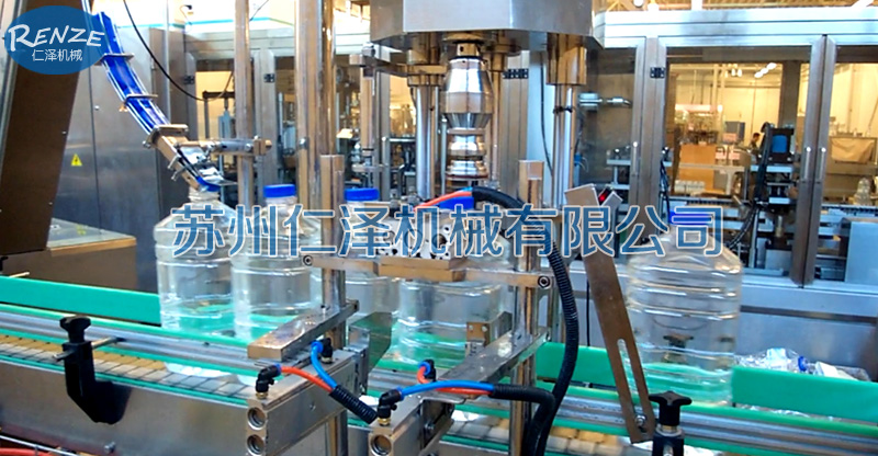 直線灌裝機(jī)